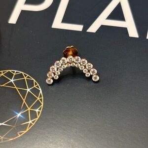 Maria Tash Diamond Aspara Curve Threaded Stud Earring